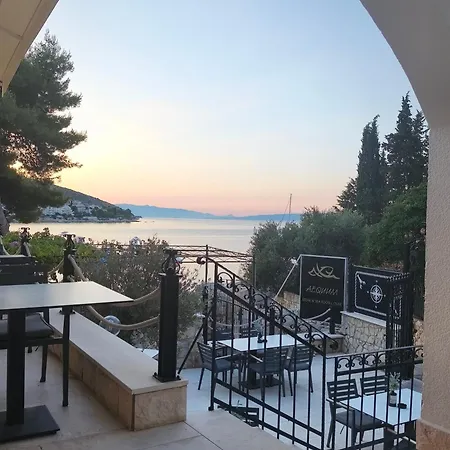 Otel Restaurant Aequum Seafood House Trogir